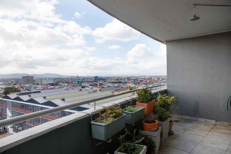 1 Bedroom Property for Sale in Salt River Western Cape